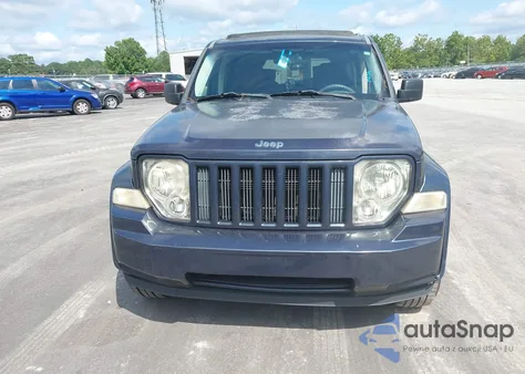 2008 Jeep Liberty Sport из США, поврежденный, VIN 1J8GN28K78W172223